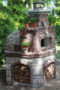 Pizza Oven with stone cladding